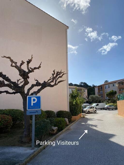 Apartmán Charmant Studio Costebelle Proche Gare, Terrasse Et Parking Gratuit Hyères Exteriér fotografie